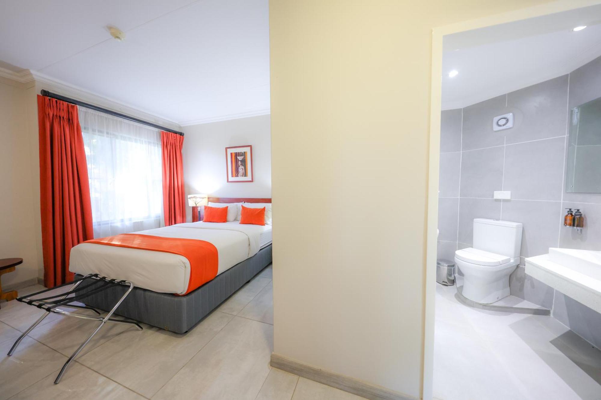 Cresta Botsalo Hotel Palapye Ngoại thất bức ảnh
