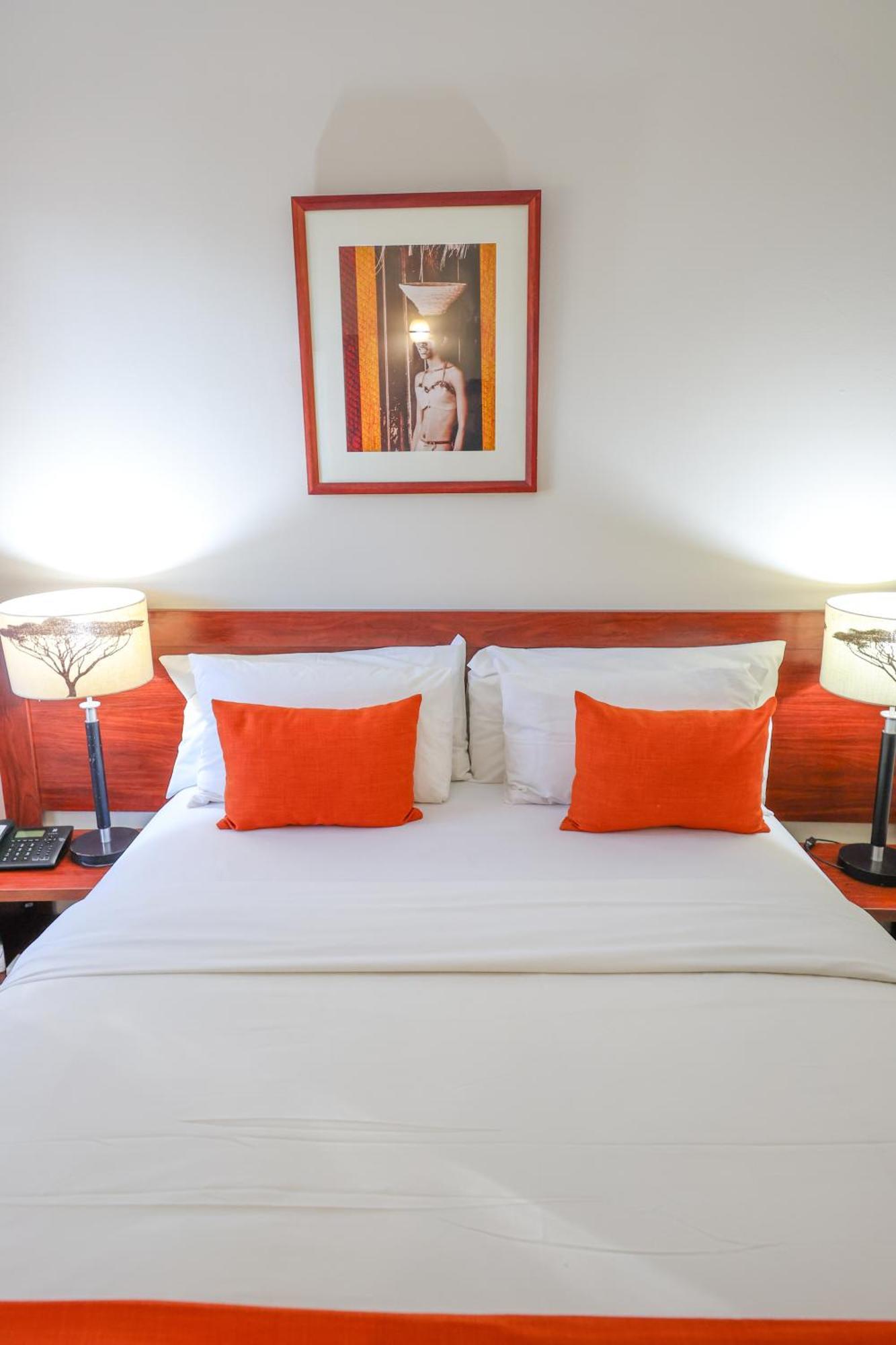 Cresta Botsalo Hotel Palapye Ngoại thất bức ảnh